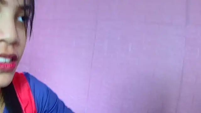 strawberrymia68 online show from 03/02/25, 07:12