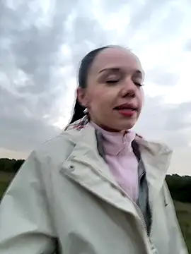 Vanesskaa online show from 10/18/25, 04:52