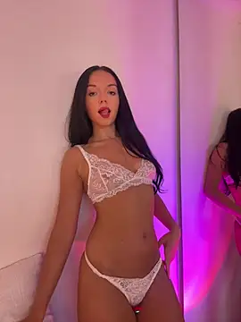 Vanesskaa online show from 07/08/26, 09:41