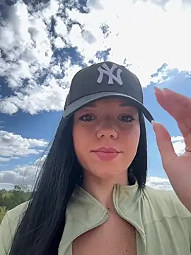 Vanesskaa online show from 08/06/26, 01:57