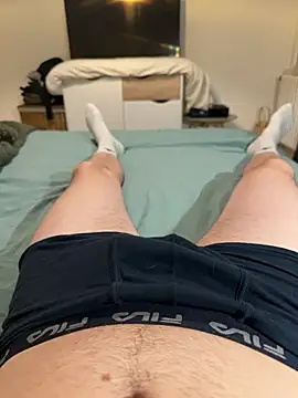 Snapshot of roro1133 chatting on 01/06/25, 05:06 roro1133 online show from 01/06/25, 05:06