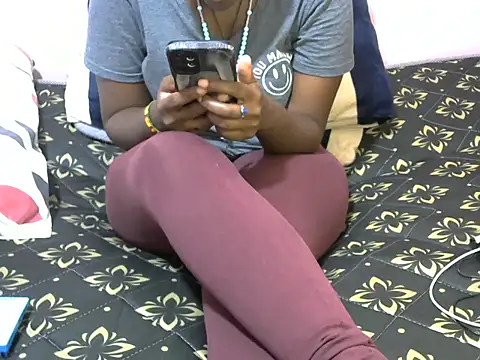 winnie254 online show from 09/26/25, 03:05