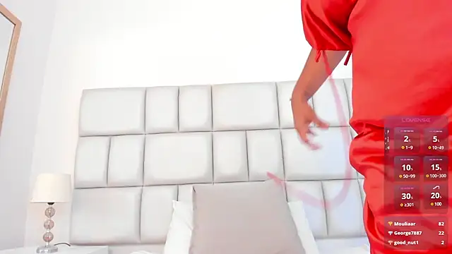 Snapshot of DojaAissha chatting on 02/19/25, 01:40 DojaAissha online show from 02/19/25, 01:40