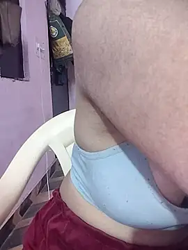 Snapshot of Bittu-rani chatting on 03/06/25, 05:24 Bittu-rani online show from 03/06/25, 05:24
