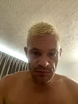 FrankieKentucky online show from 11/10/25, 04:17