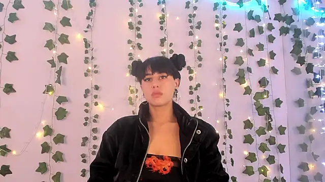 Snapshot of Natasha_Nasty2 chatting on 12/21/24, 07:49 Natasha Nasty2 online show from 12/21/24, 07:49