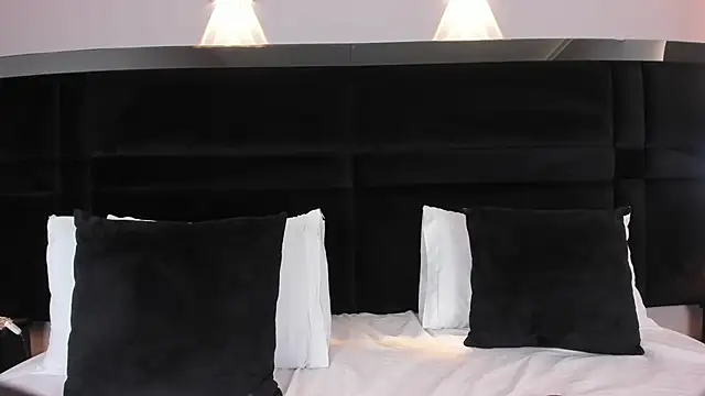 afrodytasky  online show from 12/17/25, 11:55