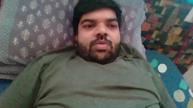 Snapshot of whoreboi98 chatting on 03/10/26, 10:42 whoreboi98 online show from 03/10/26, 10:42