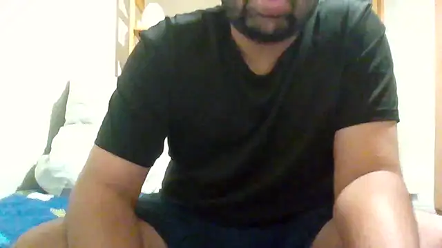 whoreboi98 online show from 06/18/26, 10:47