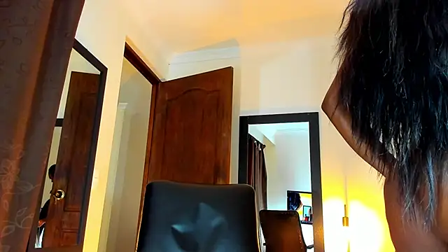 KimberlyBanks2 online show from 09/18/25, 03:14