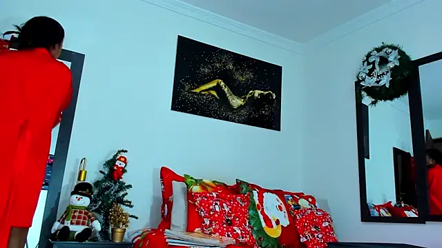 KimberlyBanks2 online show from 12/04/25, 10:02