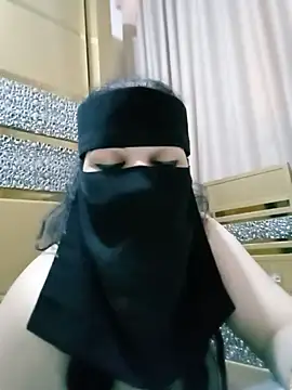 Snapshot of Naariman chatting on 02/01/25, 10:26 Naariman online show from 02/01/25, 10:26