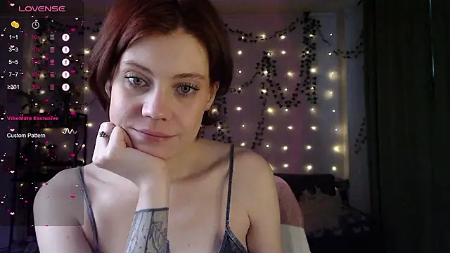 Snapshot of Your_Corvus chatting on 12/06/24, 09:32 Your Corvus online show from 12/06/24, 09:32