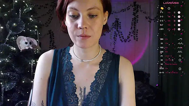 Snapshot of Your_Corvus chatting on 12/12/24, 12:12 Your Corvus online show from 12/12/24, 12:12