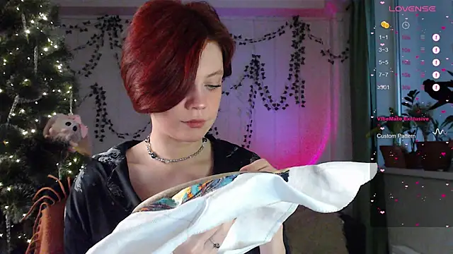 Snapshot of Your_Corvus chatting on 12/16/24, 06:32 Your Corvus online show from 12/16/24, 06:32