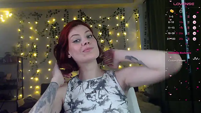 Snapshot of Your_Corvus chatting on 03/11/25, 11:12 Your Corvus online show from 03/11/25, 11:12