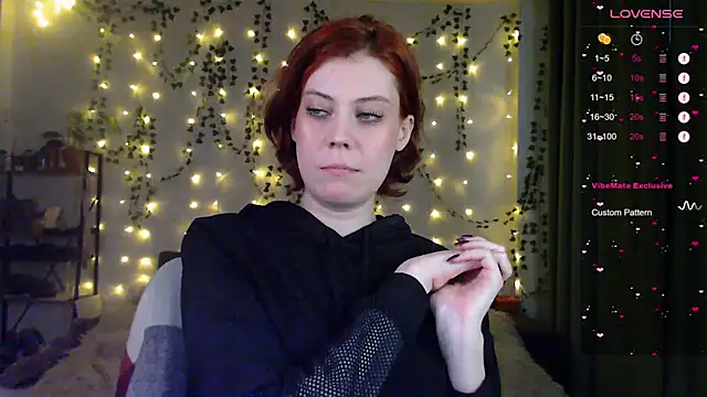 Snapshot of Your_Corvus chatting on 03/18/25, 10:46 Your Corvus online show from 03/18/25, 10:46