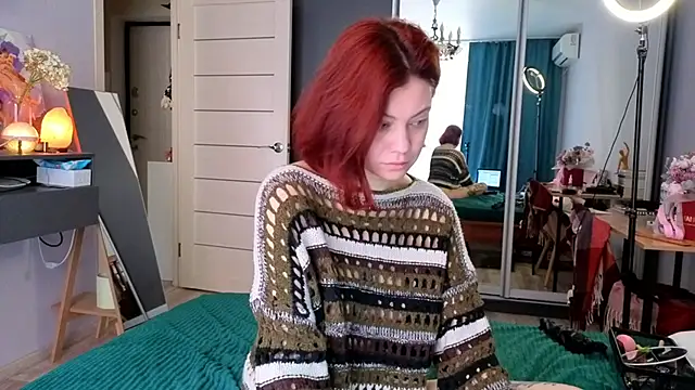 Snapshot of Your_Corvus chatting on 10/10/25, 08:46 Your Corvus online show from 10/10/25, 08:46