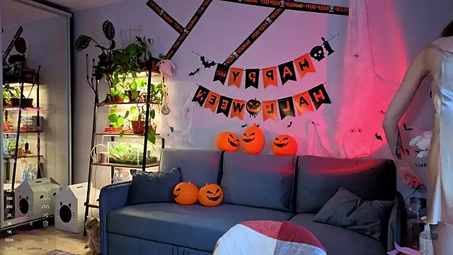 Snapshot of Your_Corvus chatting on 10/31/25, 12:06 Your Corvus online show from 10/31/25, 12:06