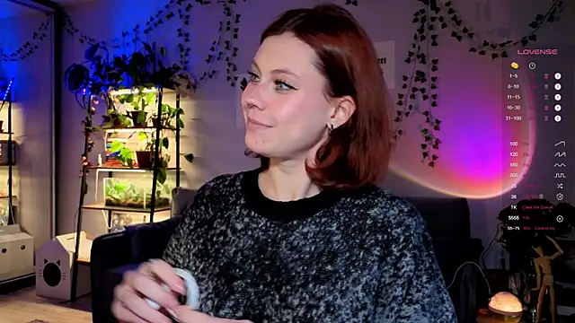 Snapshot of Your_Corvus chatting on 11/13/25, 11:53 Your Corvus online show from 11/13/25, 11:53