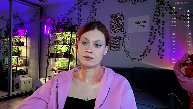 Snapshot of Your_Corvus chatting on 11/27/25, 07:21 Your Corvus online show from 11/27/25, 07:21