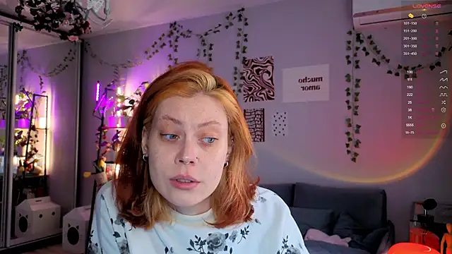 Snapshot of Your_Corvus chatting on 03/18/26, 07:44 Your Corvus online show from 03/18/26, 07:44