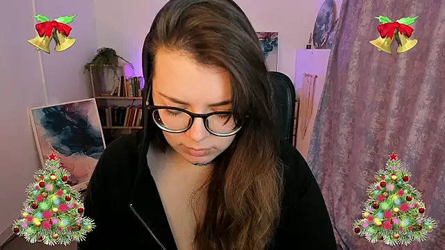 Snapshot of KeytSilvas chatting on 12/30/24, 06:31 KeytSilvas online show from 12/30/24, 06:31