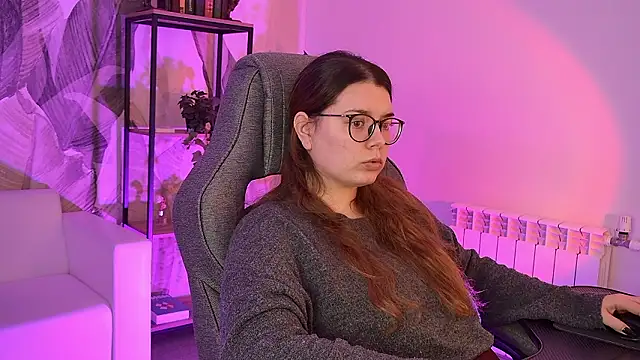 Snapshot of KeytSilvas chatting on 02/09/26, 12:20 KeytSilvas online show from 02/09/26, 12:20