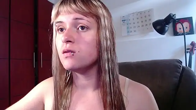 NEXT DOOR GIRL  online show from 09/20/25, 10:11