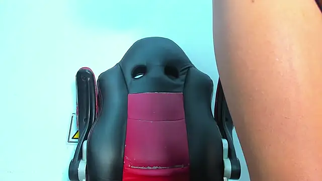 Snapshot of Briyit_Doll chatting on 02/23/25, 03:24 Briyit Doll online show from 02/23/25, 03:24