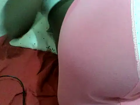 PRETTY-LIA online show from 03/14/25, 12:43