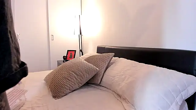 guccipussy1 online show from 01/24/25, 11:23