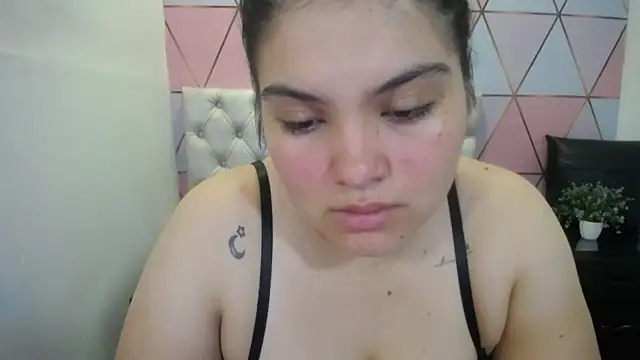Snapshot of Marinasexxx chatting on 03/24/26, 06:46 Marinasexxx online show from 03/24/26, 06:46