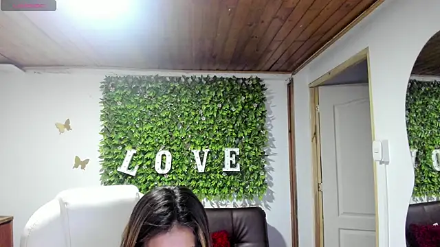 Enma  clark online show from 03/10/25, 07:07