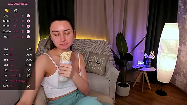 annacooleman online show from 12/11/24, 05:32