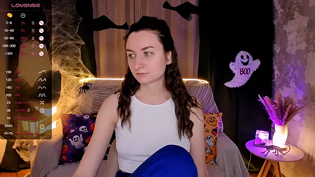 annacooleman online show from 10/27/25, 03:21