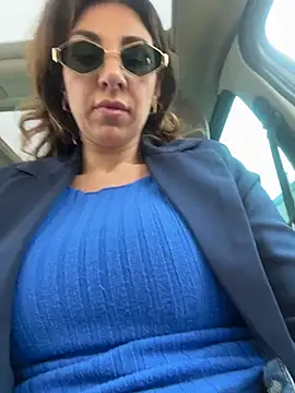 Snapshot of Deasquirty chatting on 02/27/26, 07:30 Deasquirty online show from 02/27/26, 07:30