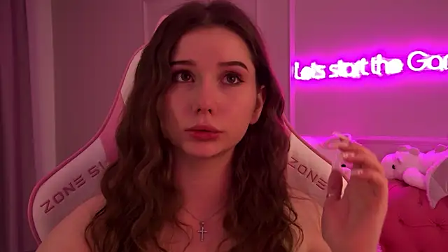 DianaVert online show from 02/24/25, 12:41