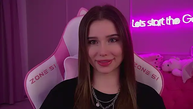 DianaVert online show from 03/04/25, 10:49