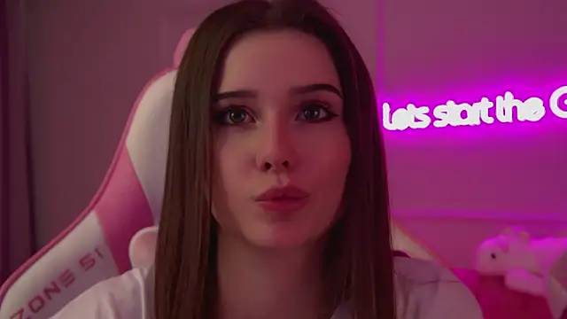 DianaVert online show from 03/12/25, 03:57