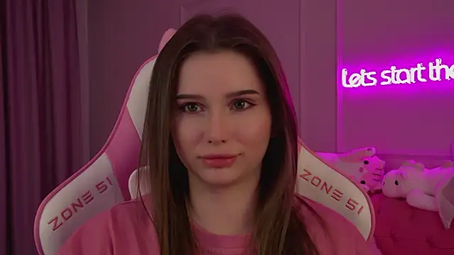 DianaVert online show from 03/18/25, 12:16