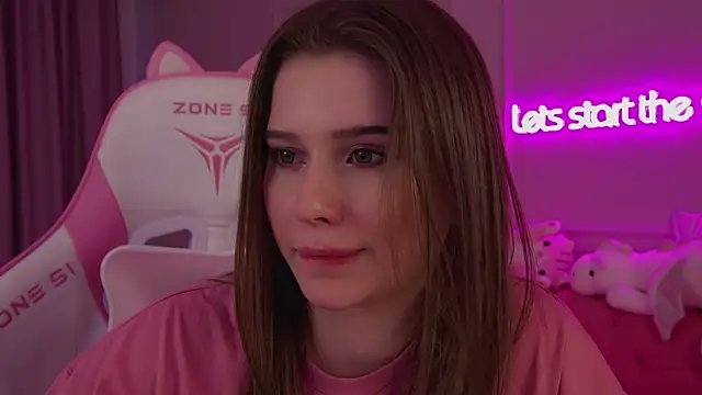 DianaVert online show from 03/18/25, 04:04