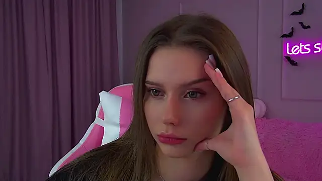 DianaVert online show from 11/02/25, 07:49