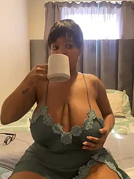Snapshot of Saggy_areola95 chatting on 05/12/26, 10:56 Saggy areola95 online show from 05/12/26, 10:56