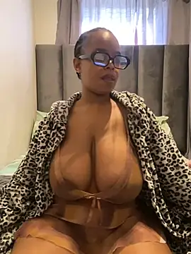 Snapshot of Saggy_areola95 chatting on 05/20/26, 09:26 Saggy areola95 online show from 05/20/26, 09:26