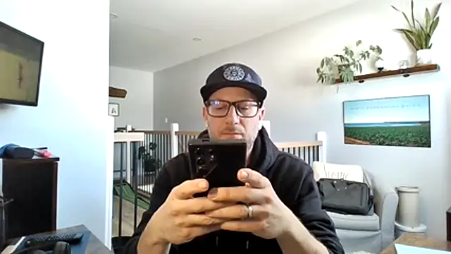 Snapshot of Bigdicktrav902 chatting on 02/20/26, 05:35 Bigdicktrav902 online show from 02/20/26, 05:35