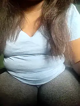 Snapshot of tamil_subha69 chatting on 03/14/25, 11:23 tamil subha69 online show from 03/14/25, 11:23