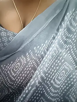 Snapshot of tamil_subha69 chatting on 04/07/26, 06:30 tamil subha69 online show from 04/07/26, 06:30