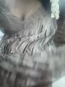 Snapshot of tamil_subha69 chatting on 05/21/26, 06:37 tamil subha69 online show from 05/21/26, 06:37