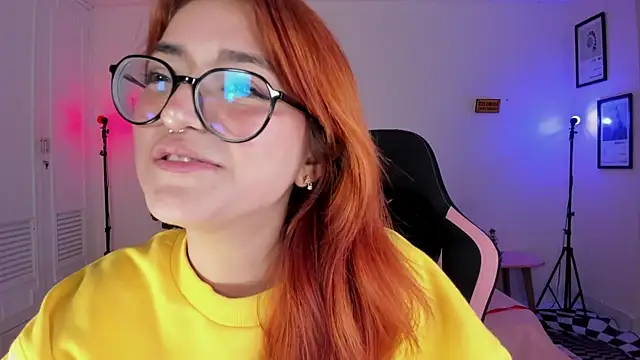 SweetJennaa online show from 01/23/25, 07:43